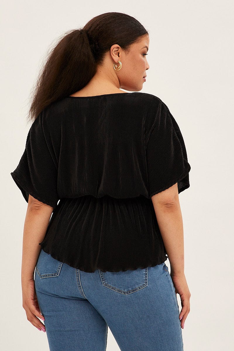 Black Short Sleeve V-Neck Plisse Top for YouandAll Fashion